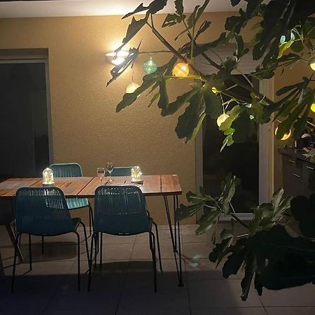Fréjus Tres Bel Appartement Contemporain Et Calme מראה חיצוני תמונה