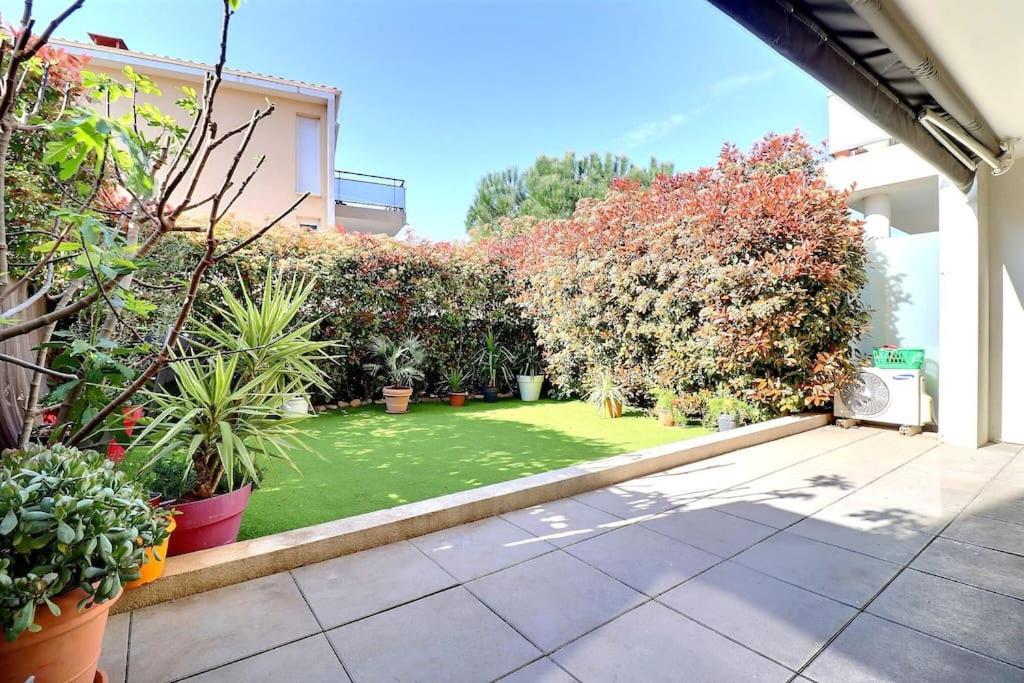 Fréjus Tres Bel Appartement Contemporain Et Calme מראה חיצוני תמונה