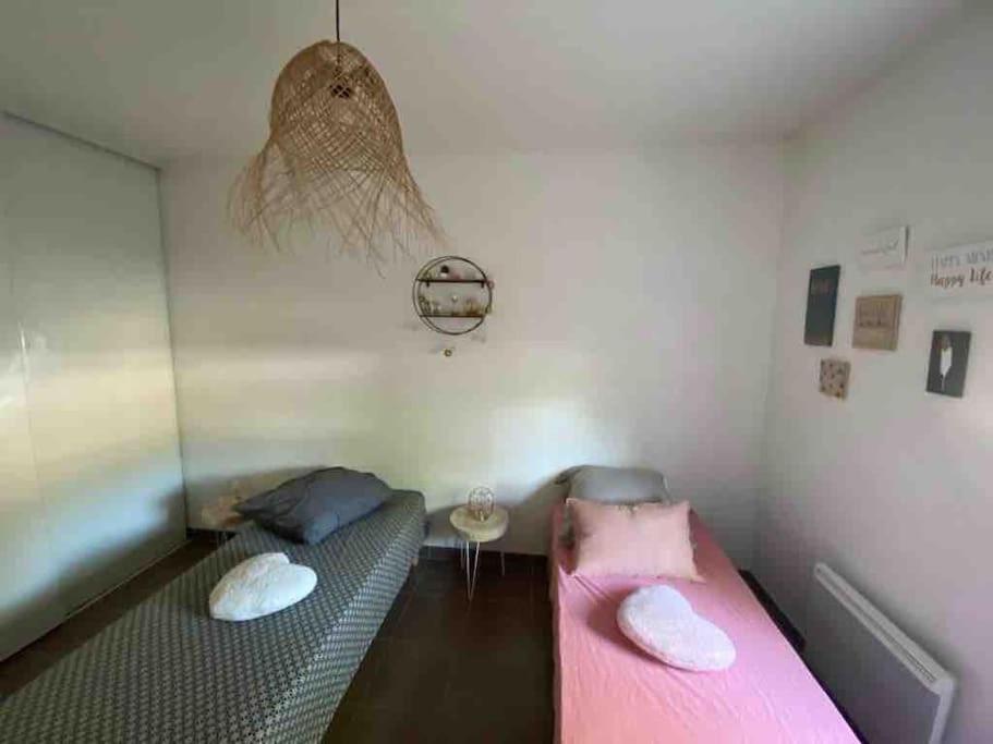 Fréjus Tres Bel Appartement Contemporain Et Calme מראה חיצוני תמונה